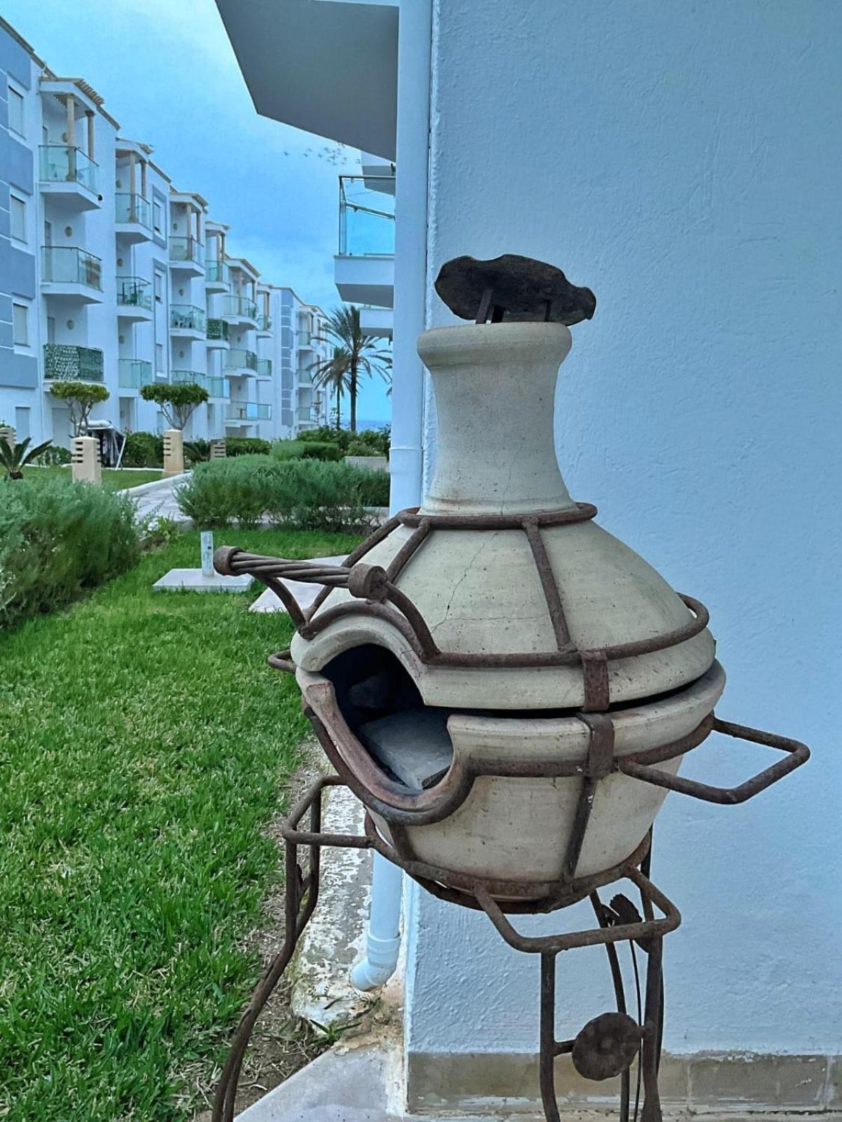 Waterfront Chatt Mariem Apartment *